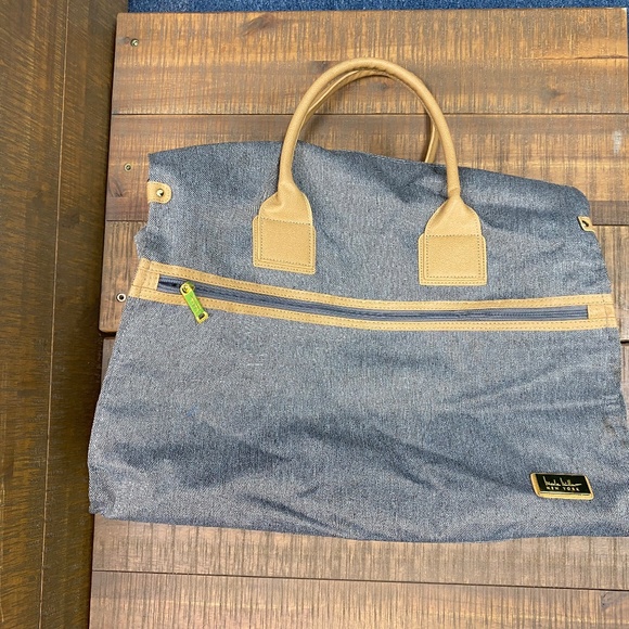 NICOLE MILLER NEW YORK TRAVEL BAG - Picture 6 of 6